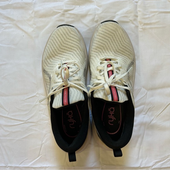 Ryka Shoes - Ryka Walking Sneaker